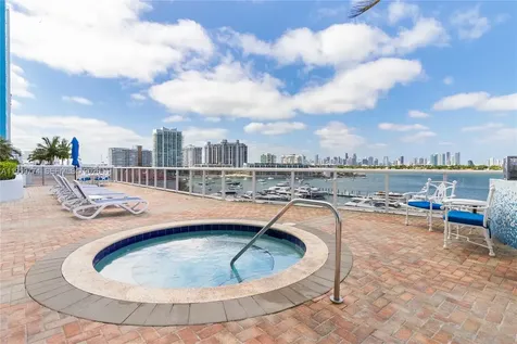 1900 Sunset Harbour Drive Miami Beach FL 33139