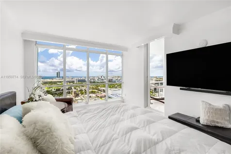 1900 Sunset Harbour Drive Miami Beach FL 33139