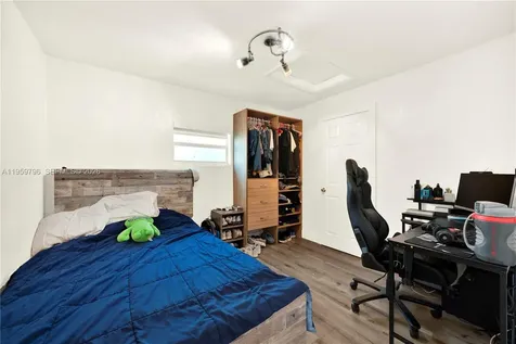 14600 SW 124th Place Miami FL 33186