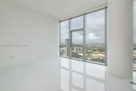 851 NE 1st Avenue Miami FL 33132