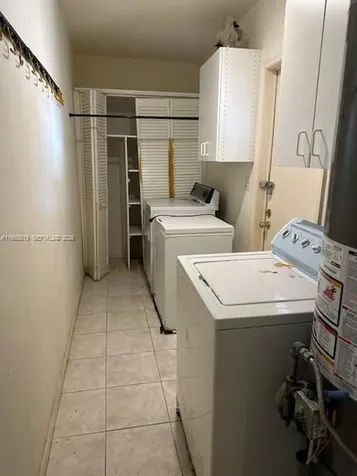 8932 Ridgeland Drive Cutler Bay FL 33157