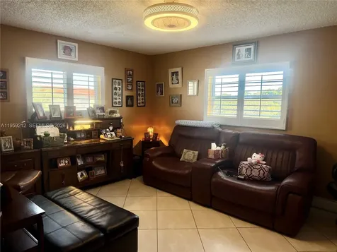 1100 SW 130th Avenue Pembroke Pines FL 33027