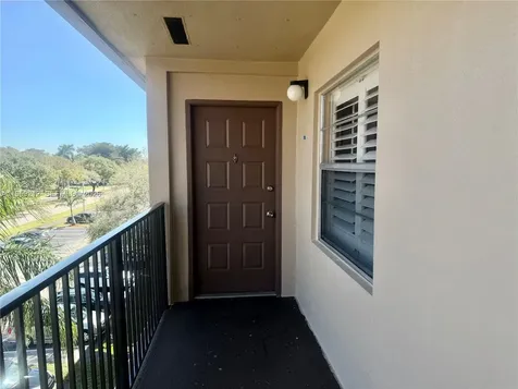 1100 SW 130th Avenue Pembroke Pines FL 33027