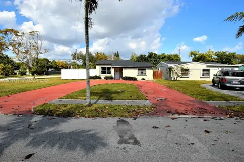 1701 NE 180th Street North Miami Beach FL 33162