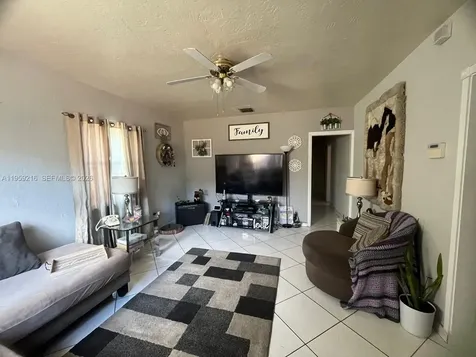 1701 NE 180th Street North Miami Beach FL 33162