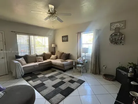 1701 NE 180th Street North Miami Beach FL 33162