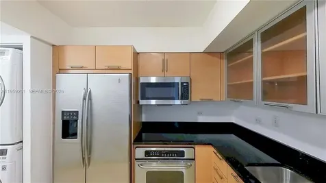 31 SE 5th Street Miami FL 33131