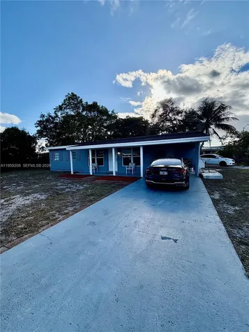 518 NW 47th Court Oakland Park FL 33309