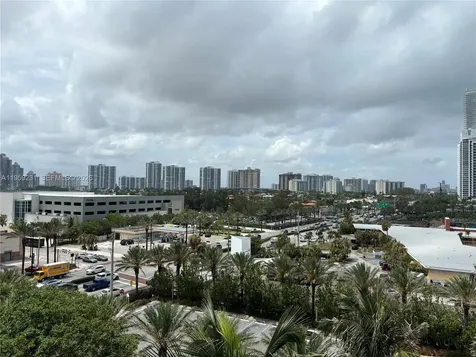 18201 Collins Avenue Aventura FL 33160