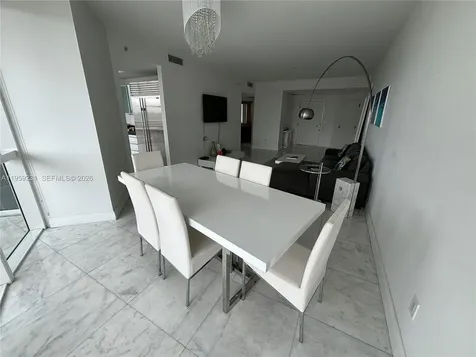 18201 Collins Avenue Aventura FL 33160