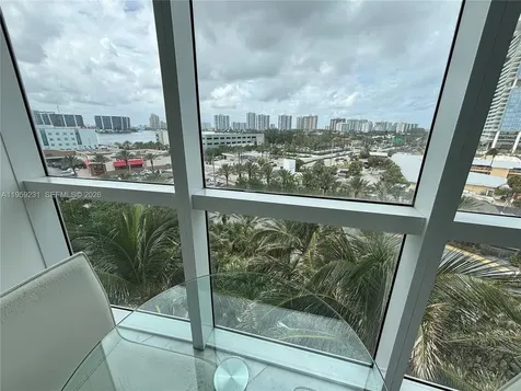 18201 Collins Avenue Aventura FL 33160