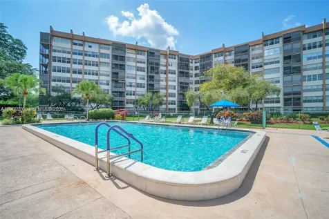 1200 Saint Charles Place Pembroke Pines FL 33026