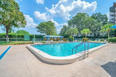 1200 Saint Charles Place Pembroke Pines FL 33026