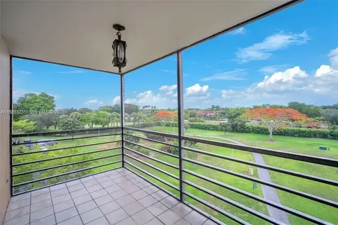 1200 Saint Charles Place Pembroke Pines FL 33026
