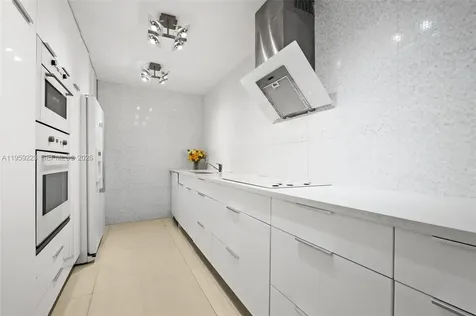 19390 Collins Avenue Sunny Isles Beach FL 33160