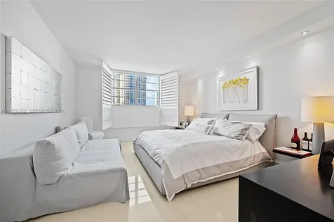 19390 Collins Avenue Sunny Isles Beach FL 33160