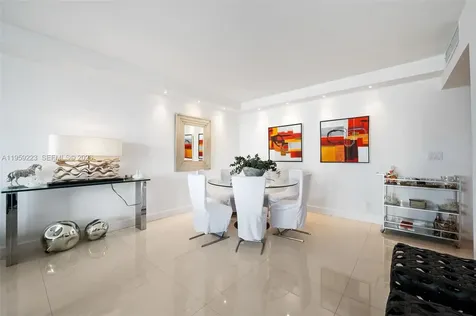 19390 Collins Avenue Sunny Isles Beach FL 33160
