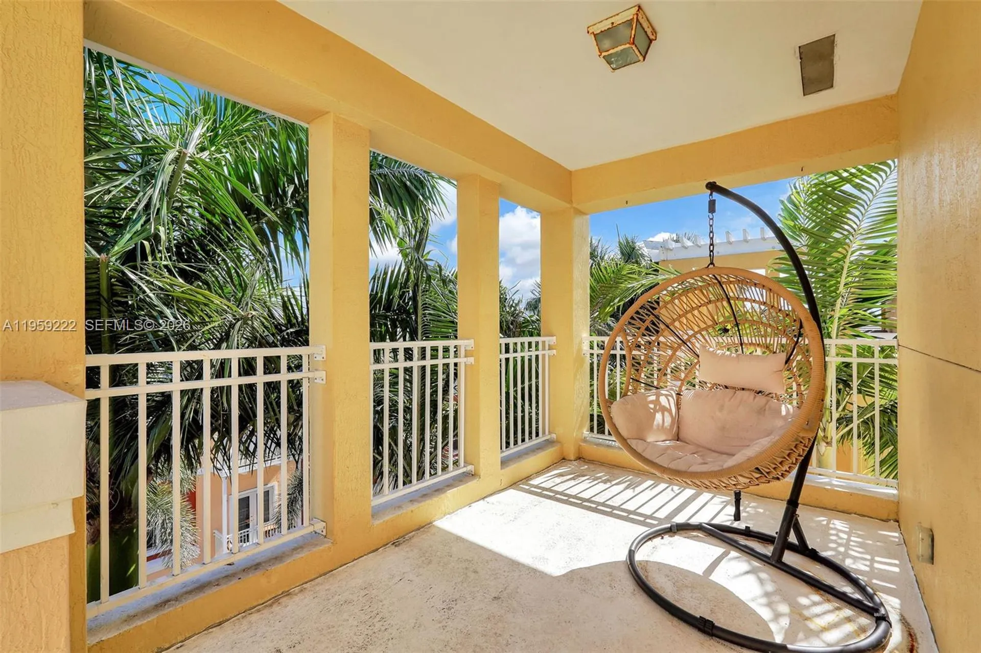2318 Vintage Drive Lighthouse Point FL 33064