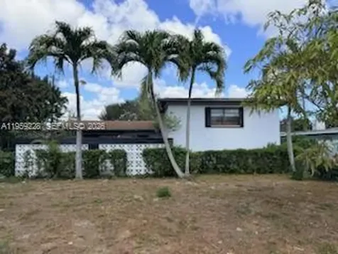 1355 NE 200th Terrace Miami FL 33179