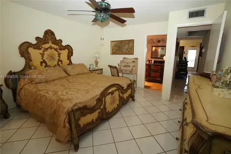 226 Wellington G West Palm Beach FL 33417