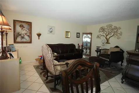 226 Wellington G West Palm Beach FL 33417