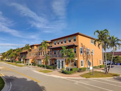 14774 SW 10th Street Pembroke Pines FL 33027