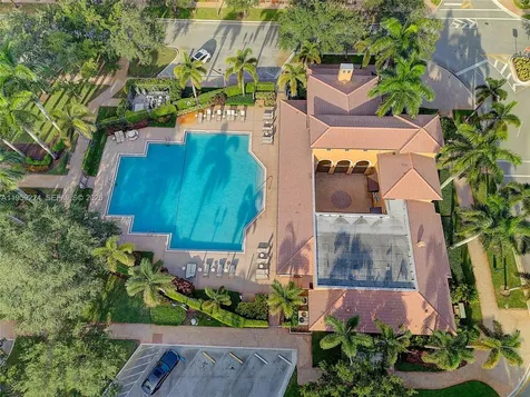 14774 SW 10th Street Pembroke Pines FL 33027