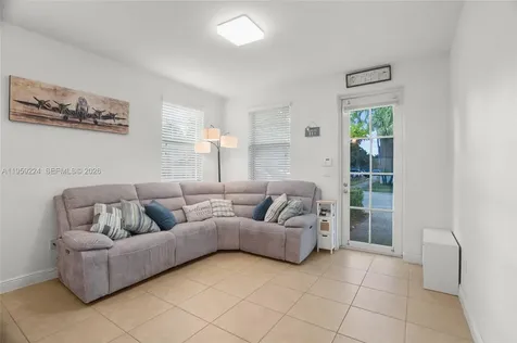 14774 SW 10th Street Pembroke Pines FL 33027