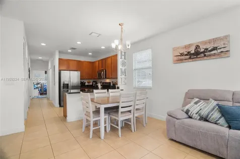 14774 SW 10th Street Pembroke Pines FL 33027