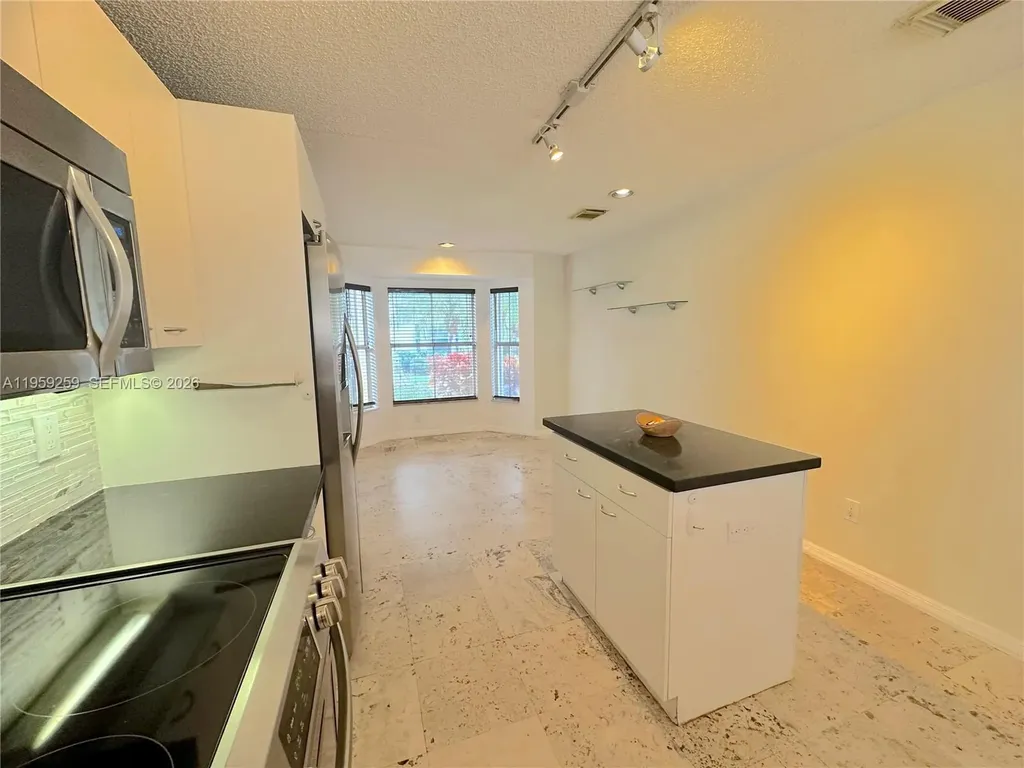 1115 River Birch Street Hollywood FL 33019