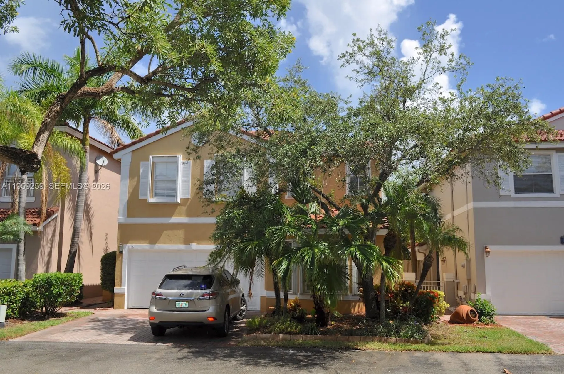 1115 River Birch Street Hollywood FL 33019