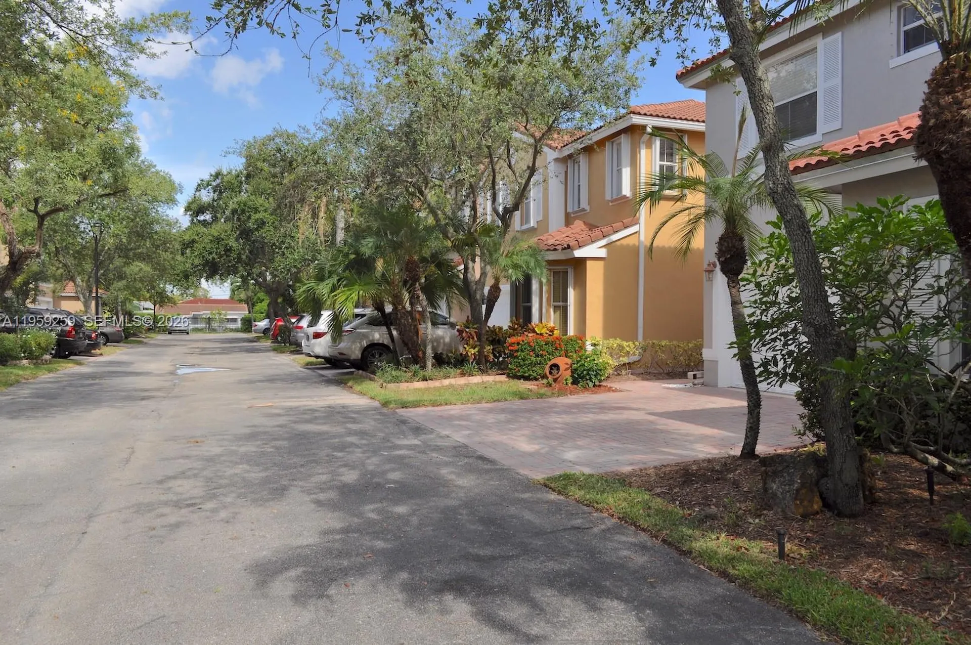 1115 River Birch Street Hollywood FL 33019