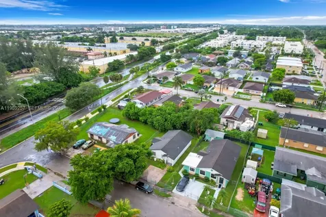 435 NW 15th Street Florida City FL 33034
