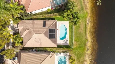 766 Sunflower Circle Weston FL 33327