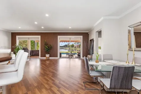 766 Sunflower Circle Weston FL 33327