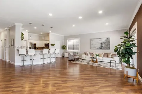 766 Sunflower Circle Weston FL 33327