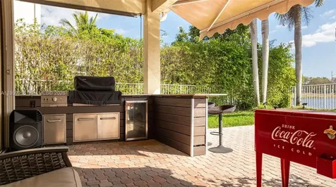 766 Sunflower Circle Weston FL 33327
