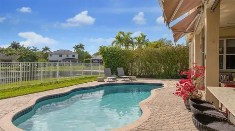 766 Sunflower Circle Weston FL 33327