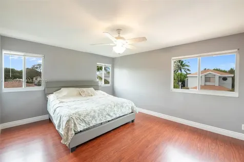 2050 NW 37th Avenue Coconut Creek FL 33066