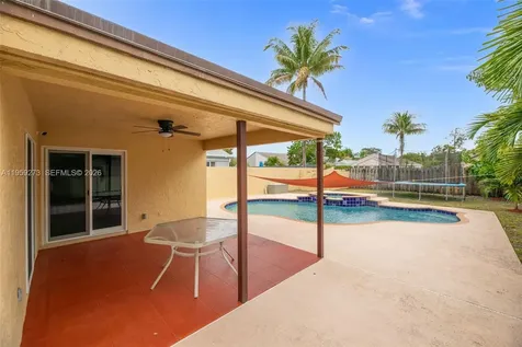 2050 NW 37th Avenue Coconut Creek FL 33066