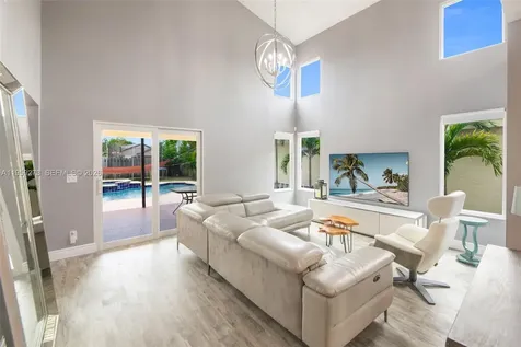 2050 NW 37th Avenue Coconut Creek FL 33066