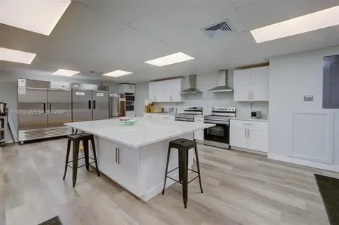 2050 NW 37th Avenue Coconut Creek FL 33066