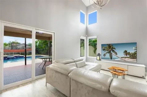 2050 NW 37th Avenue Coconut Creek FL 33066