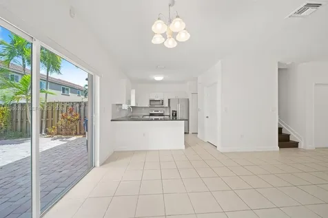 21459 SW 86th Place Cutler Bay FL 33189