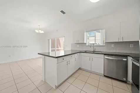 21459 SW 86th Place Cutler Bay FL 33189