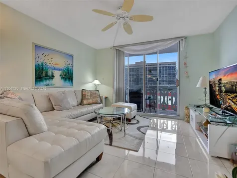 3113 S Ocean Drive Hallandale Beach FL 33009