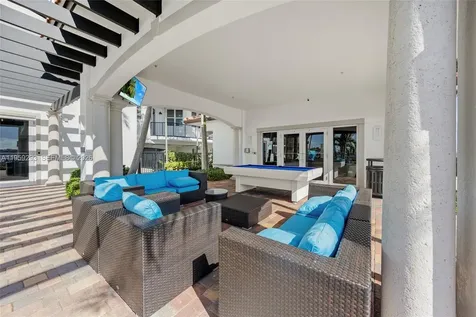 2690 N Federal Highway Boynton Beach FL 33435