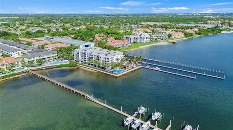 2690 N Federal Highway Boynton Beach FL 33435