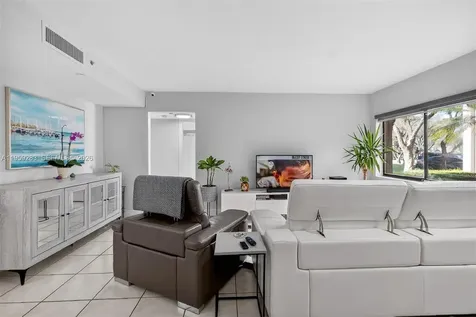 8540 SW 133rd Avenue Road Miami FL 33183