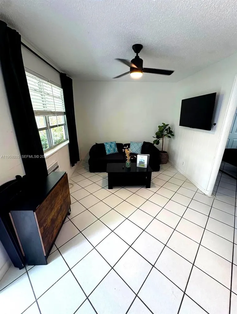 3210 Canal Drive Pompano Beach FL 33062